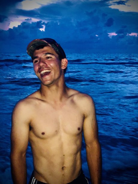 mikael Sandecki トップスター 写真