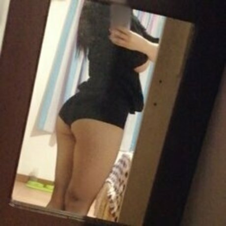 Karla Petitte トップモデル 画像