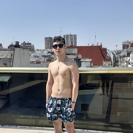 Elenzo ポルノスター セックス 写真