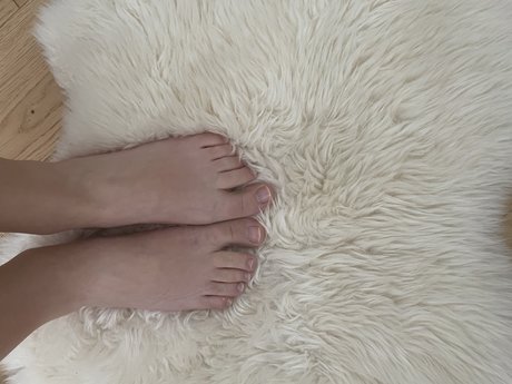 piedinibruttini ポルノスター トップ 写真