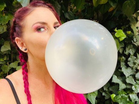 Purplestorm Bubbles 素敵な女優 画像