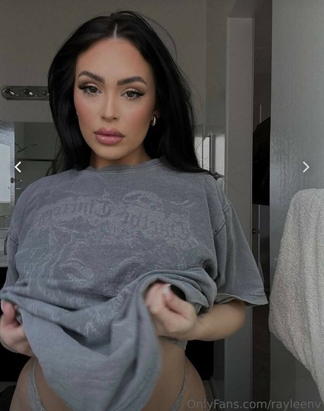 Rayleen Vega ヌードのポルノスター 写真