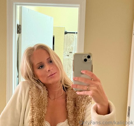 ジーンズのお尻OnlyFans セックス 画像