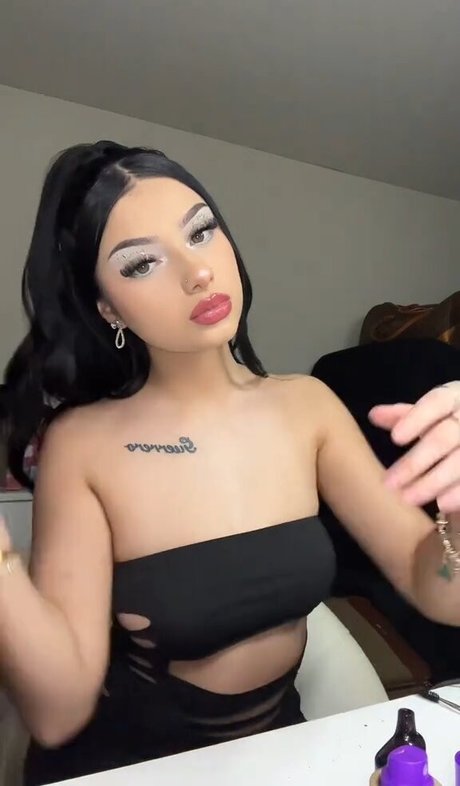 ランジェリーベイビーOnlyFans 素敵 ギャラリー