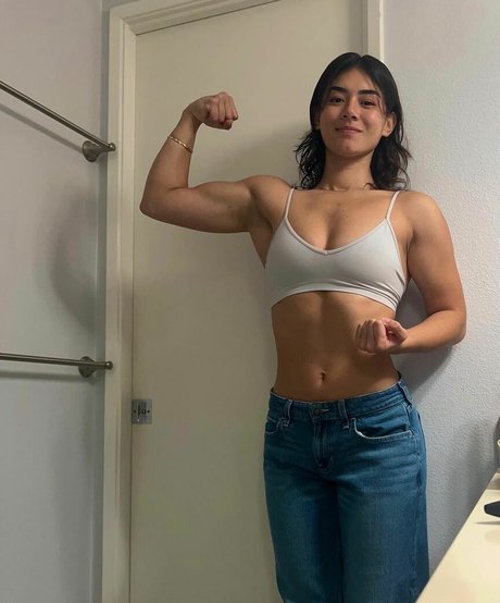 mcshnizzle 独占女優 写真