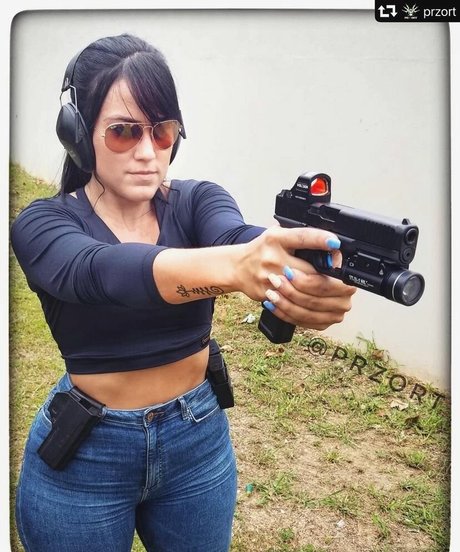 かわいい赤毛のOnlyFans セクシーヌード 写真