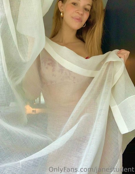 kendalljane ポルノモデル 写真