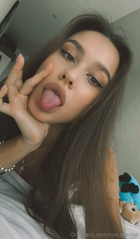 noa sparkle アートモデル 写真