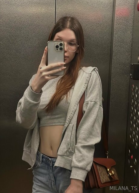 milana ts 完璧なスター 写真