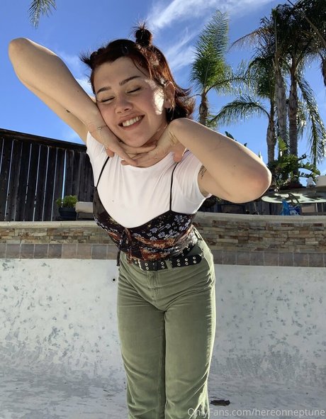 hereonneptune ホットなスター ギャラリー