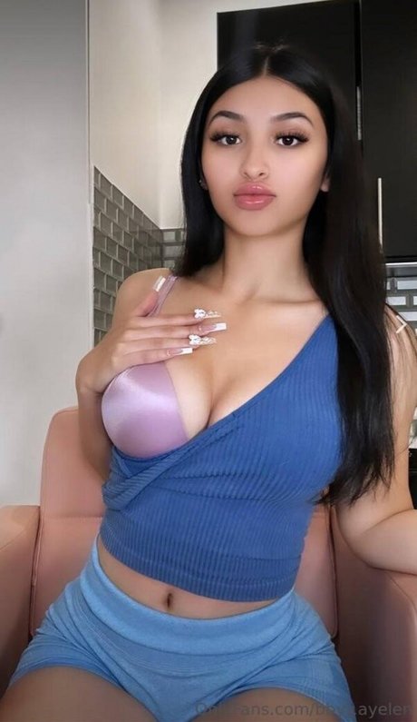 ayelenn 完璧なモデル 写真