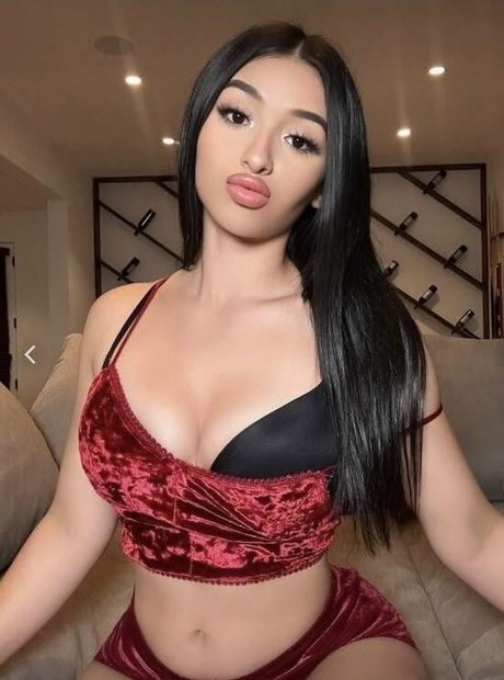 ayelenn アートスター 写真