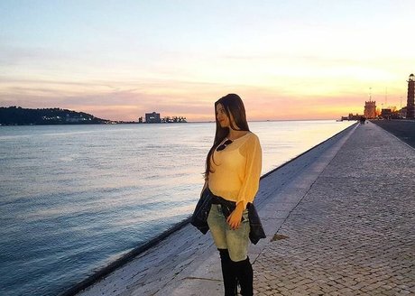 中出しアジア人OnlyFans セクシーヌード 写真