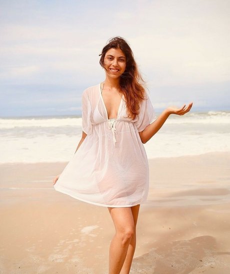 Priyanka Prateek 美しいモデル 写真