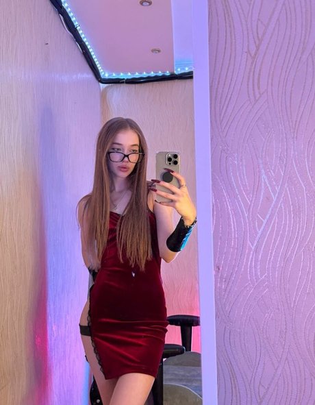 Yglichh トップモデル 写真