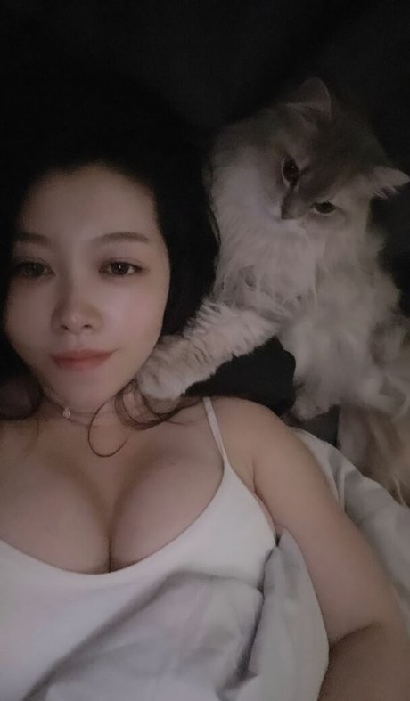 アヘ顔 OnlyFans ホットヌード 写真