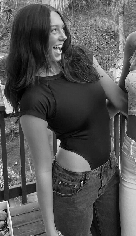 Kennedy Cullum ポルノスター アート 画像