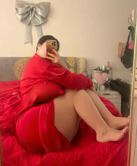 Pisheneva eva xxx女優 画像