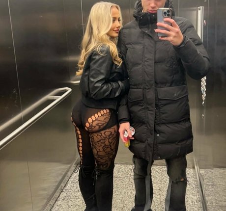 Mia Winward Dunn ポルノスター xxx ギャラリー