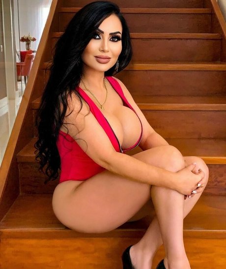 Ana Paulo Oliveira Influencer Milf ポルノスター アダルト 写真