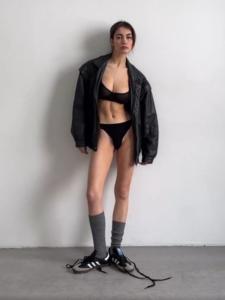 Katrin Korableva 独占女優 ギャラリー