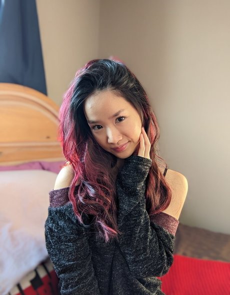 MarissaPeach xxxポルノスター 写真