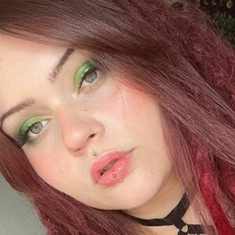 Nivashiroth 女優 写真