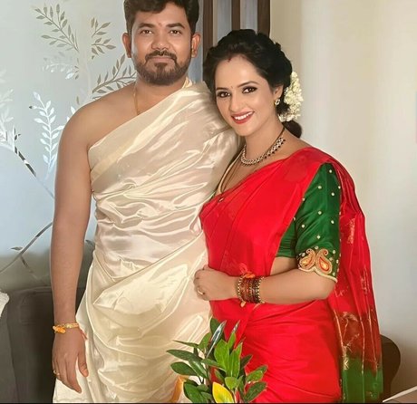 Jyothi Rai 裸の女優 画像