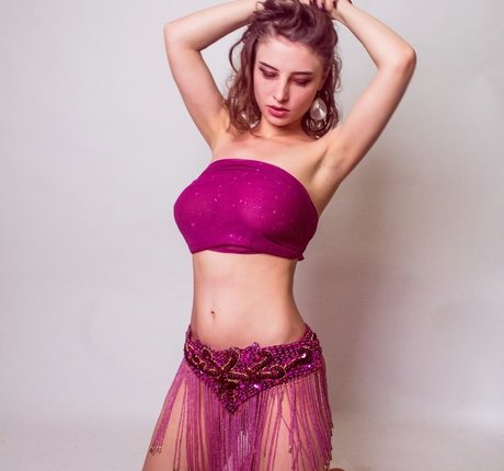 DJ Yellow Manula モデル 写真