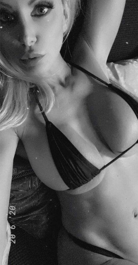 brittany andrews トップポルノスター 写真