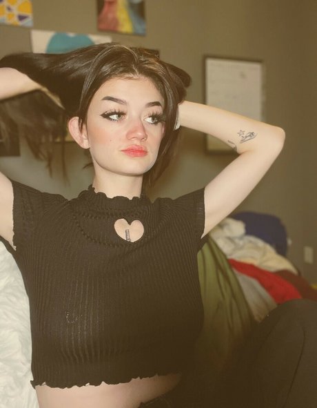 terrilynnmarr エロティック女優 画像