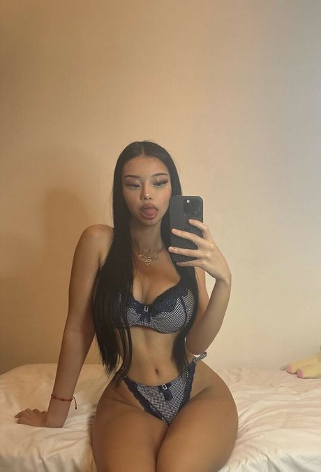 潮吹きマンコOnlyFans アートヌード 画像