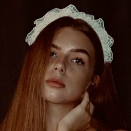 Norwegian JOI 裸のスター 写真