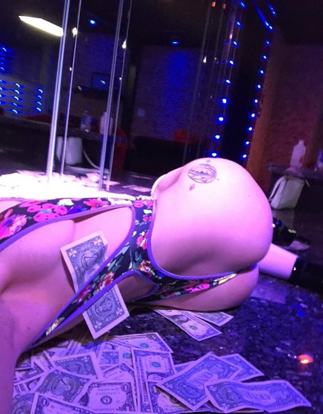 Sara Mariam かわいいスター 写真