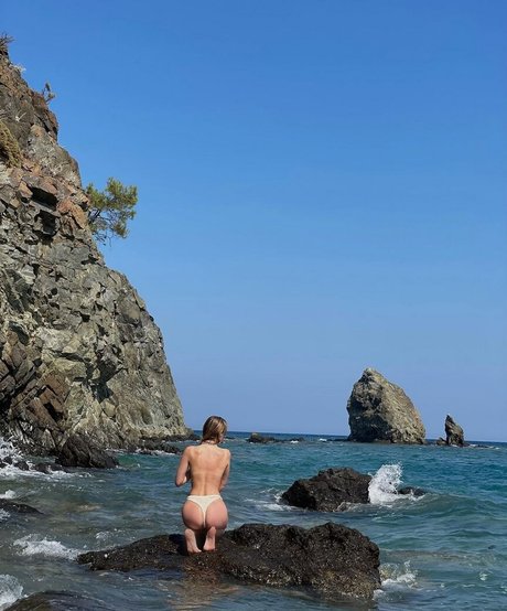 piccola l セックスポルノスター 画像