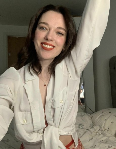 母乳オンリーファン 無料セックス 画像