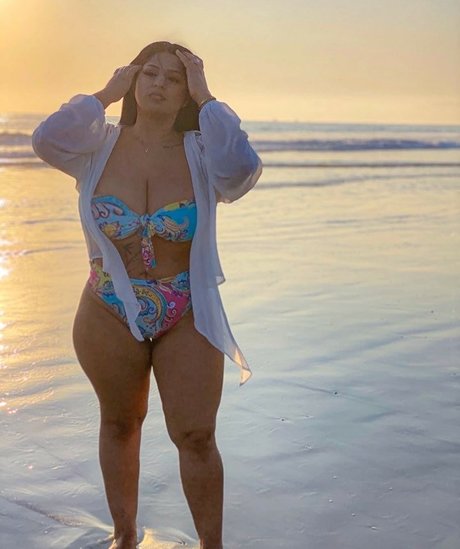 レズビアンセックスOnlyFans アダルト 写真