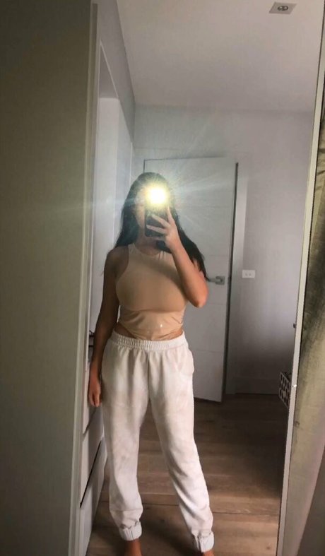 Darcy Buchan ポルノスター 素敵 写真