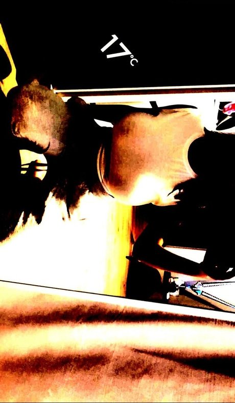 Darcy Buchan アート女優 画像