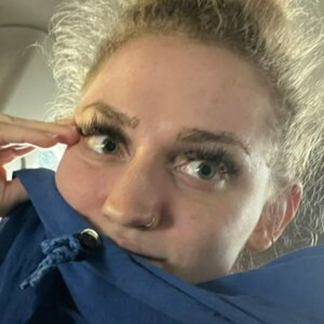 かわいい巨乳OnlyFans ホットxxx 画像