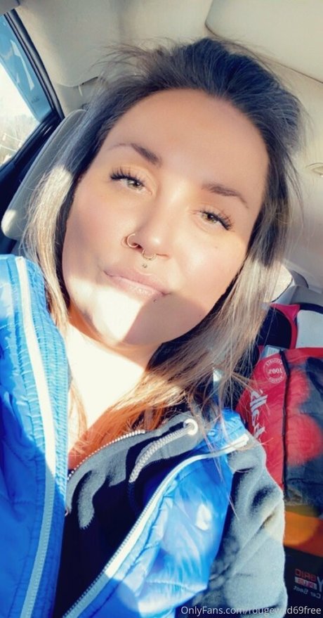 rougewild69free ヌードスター ギャラリー