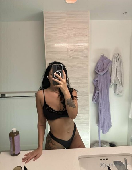 jameelahh 限定スター 画像