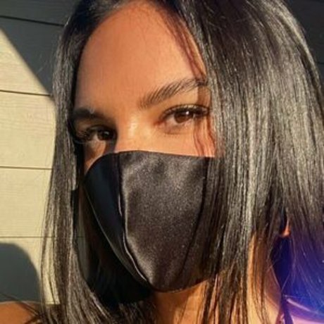 jameelahh 裸のスター 画像