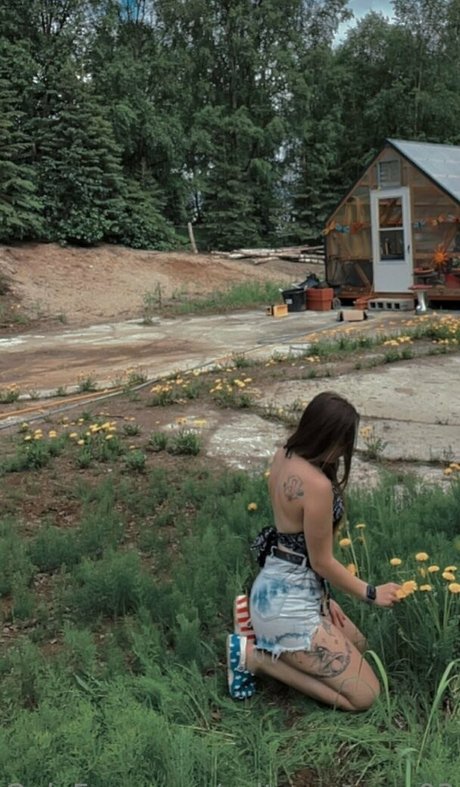 saltysavanna03 無料モデル 写真