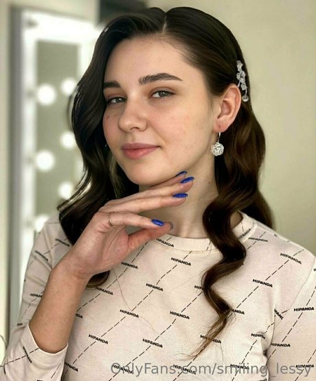 shiny jessy アダルト女優 写真