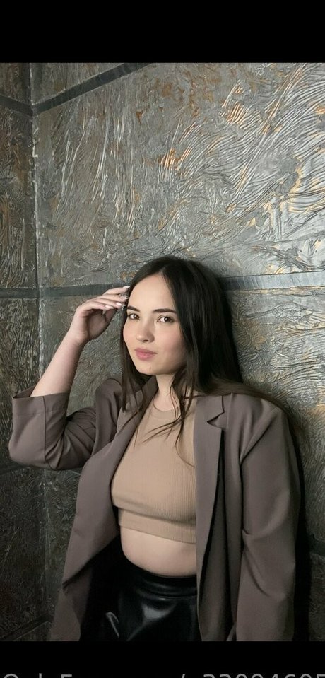 曲線美の熟女OnlyFans 無料裸 画像