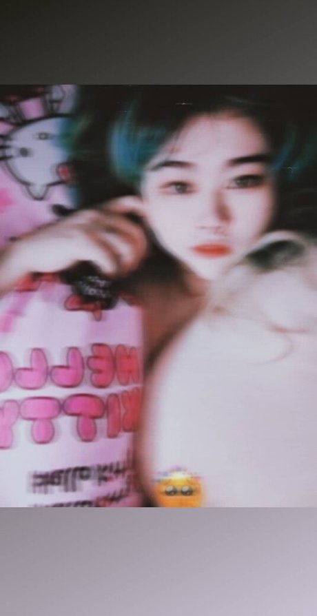 ボディビルダーカップルOnlyFans セクシー裸 写真