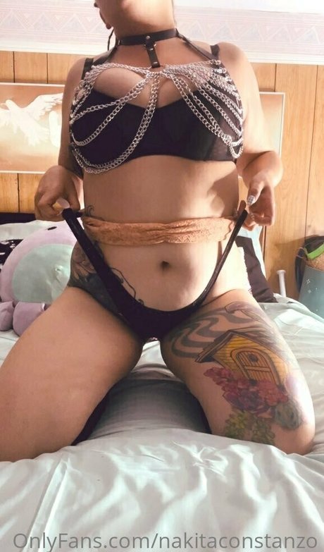 nakitaconstanzo 美しいモデル 画像