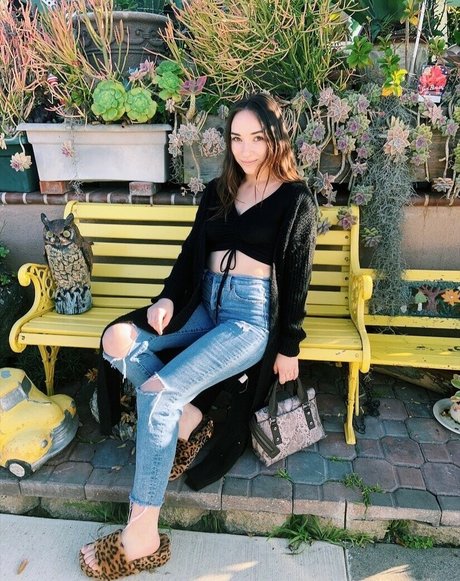 sydneyxoxo14 かわいいモデル 画像