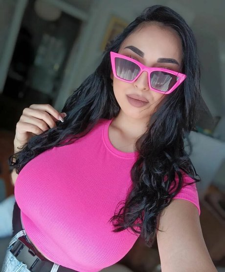 Ivana Milojevic 裸の女優 写真